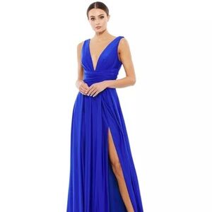 Elegant Blue Evening Gown